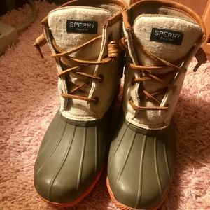 Sperry Duck Boots size 8
